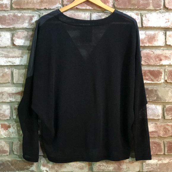 Pre❤️’d-Rococo Button Up Top - Picture 2 of 6